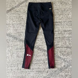 Rumble Boxing x Alala Leggings size small (used) - Dark blue / burgundy